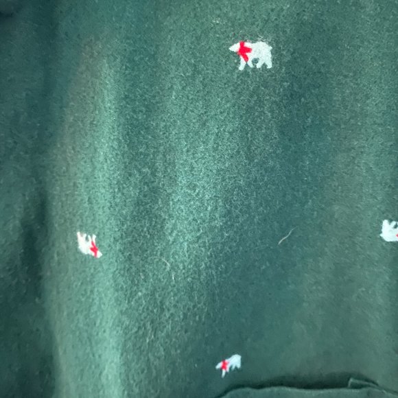 Crown & Ivy, classis fit, Men's Size L, Dark Green with polar bears - Picture 3 of 5